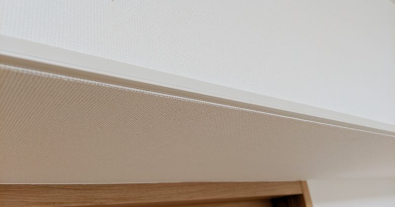 楽天市場 配線カバー おしゃれ ペット 嚙み防止 木目 モール 1M 2個セット 配線隠しカバー コード隠し 保護カバー コードカバー ケーブルカバーPVC 柔らかい 犬 猫 噛みぐせ防止 対策 絶縁 粘着式 床 壁 両面テープ 配線整理用 新居 オフィス 倉庫 工場 : こえだ