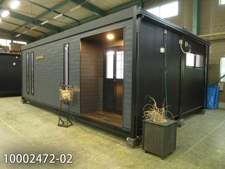 遠野未来建築事務所による、コンテナハウス「Red Container」architecturephoto.net