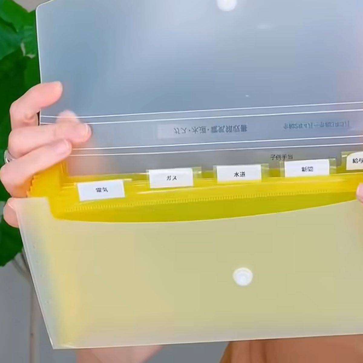 セリア で発見した収納アイテム特集♪収納アイテムを使って隅々まで整理整頓しようfolk