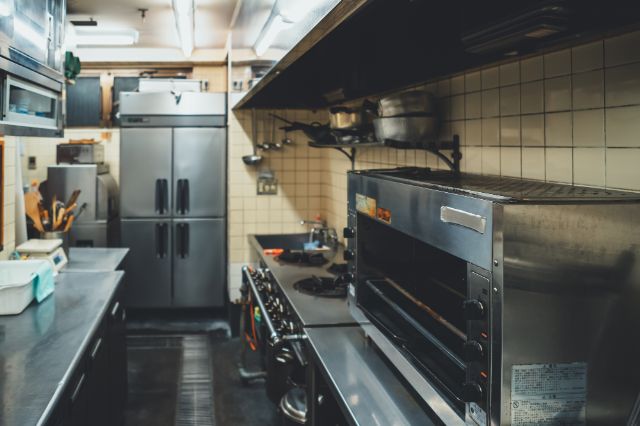 飲食店の内装工事をお考えの方へ！工事にかかる費用について解説します！店舗内装デザインなら名古屋・東京のバルボア・スタジオ株式会社