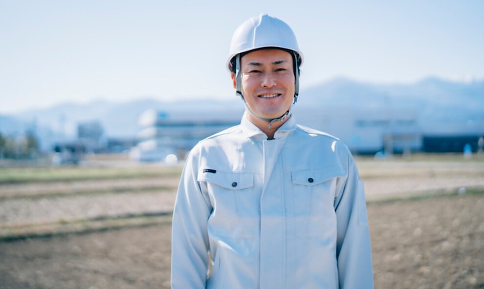 トラックドライバーが着用する作業着の最新事情！自動車情報・ニュース WEB CARTOP