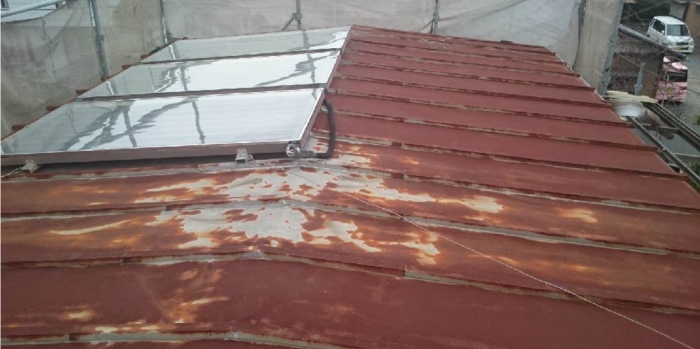 トタン屋根の修理方法と費用は？適切な対処法と業者選びのコツブログ- 福山市の屋根リフォーム、雨漏り修理なら 屋根工事のイマガワ