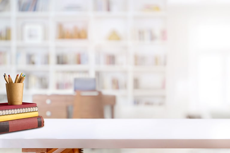 Airbnb、Web会議用背景を無料配布。屋外気分を味わえる10の景色 - トラベル Watch