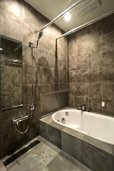 在来工法の浴室リフォーム5種類の費用・特徴を比較！補助金や事例もご紹介リフォーム費用の一括見積り -リショップナビ