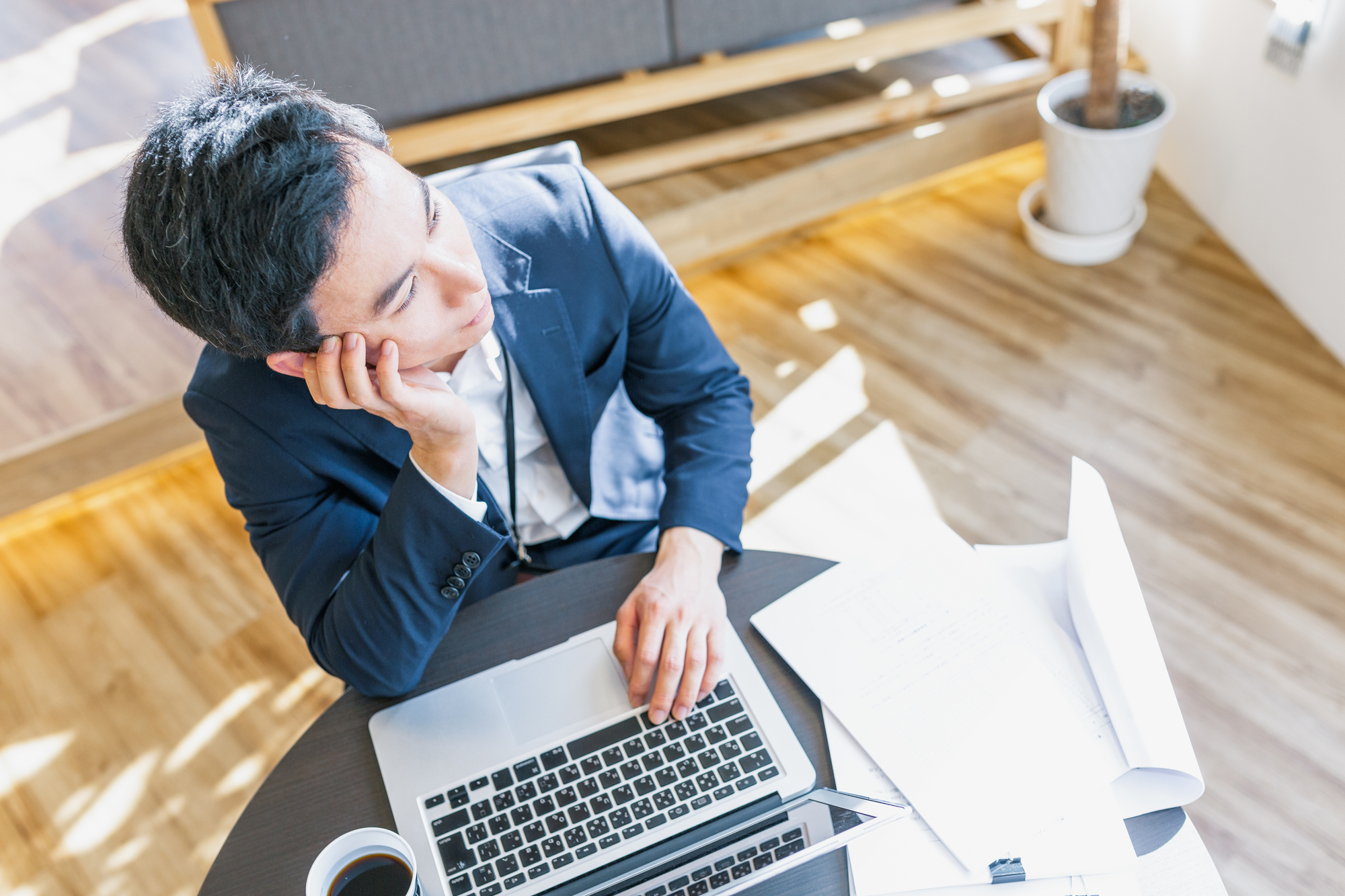 やる気 仕事 オーライラスト - No: 2070723無料イラスト・フリー素材なら「イラストAC」