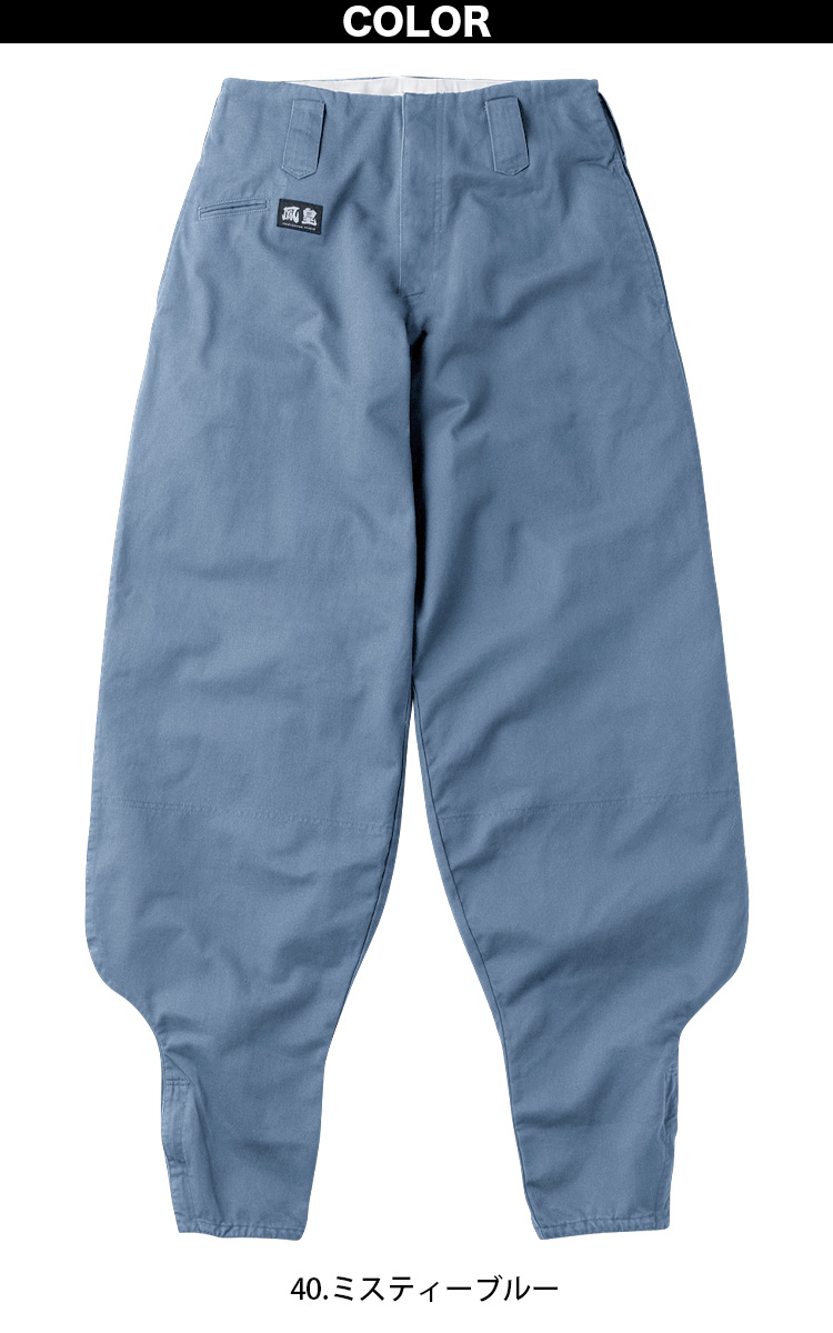 の現場での服装 長袖長ズボンが良い理由！ ・日焼け防止 肌を直射日光から守り、皮膚のダメージを軽減。体力の消耗も防げる。 ・熱中症予防直射日光を肌に受けると体温が急激に上昇。それを避けるため通気性の良い素材や吸湿速乾性のある素材の作業服を選ぼう。最近は