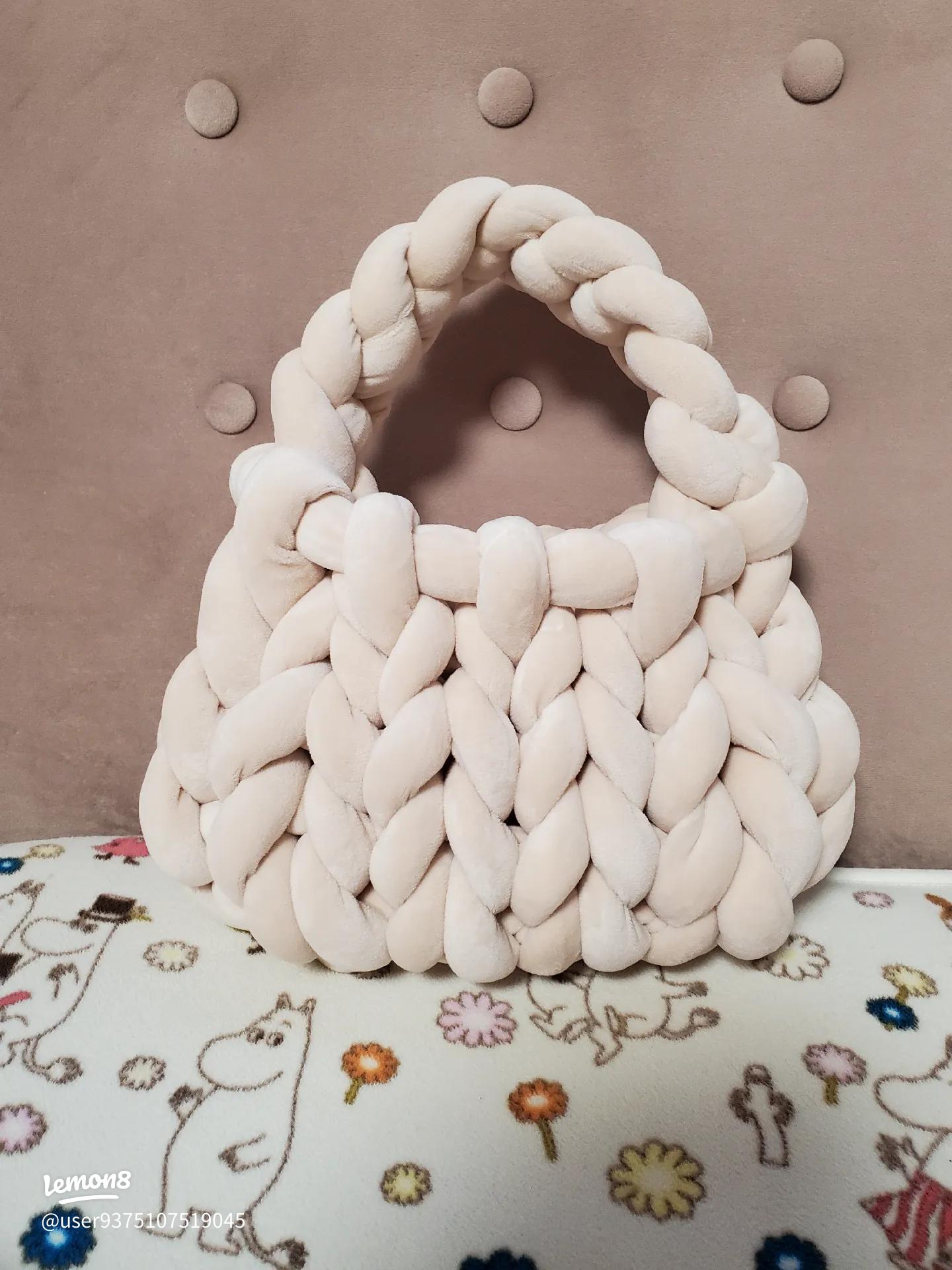 DAISO毛糸あむころでマンドゥバッグ試してみた 学校冬休み中のためほぼ字幕です 100均毛糸