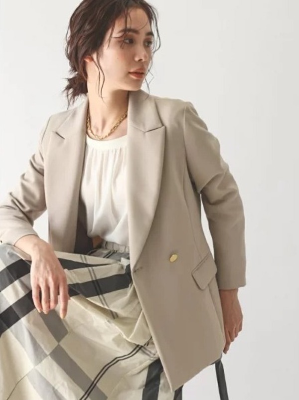 20代のオフィスカジュアルはどう作る？年代に合わせた着こなしポイントを解説AOYAMA Journal