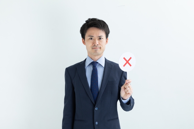 転職活動の面接で着るスーツ選び、失敗しないための３つのポイント - 20's type転職type