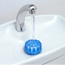 男子トイレ小便器の日常清掃 - YouTube