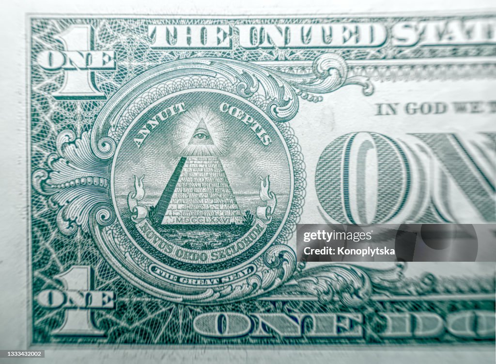 目とピラミッドアメリカのドル紙幣に神秘的なフリーメーソンの兆候 ストックフォト - Getty Images