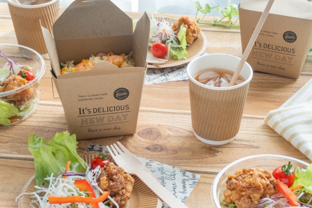 テイクアウト・シェアキッチン 内装デザイン事例店舗内装工事見積り比較.com