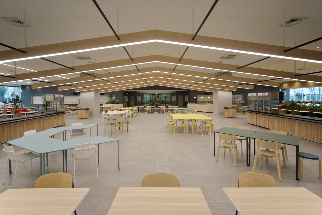 オフィスの食堂を運営する役割と課題！導入する流れやデザイン・事例オフィスデザインから内装工事までワンストップで対応 TRUSTオフィス