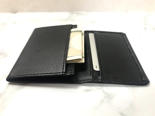 セリアで即売れしちゃいそう 1つ50円なのに機能性充実♡大切な推しグッズを守るケースTRILL トリル