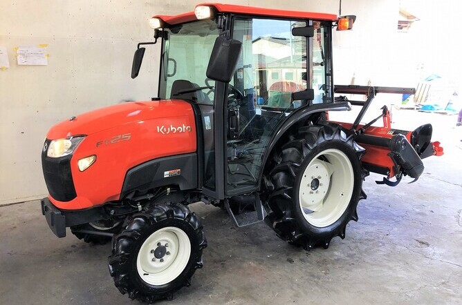 クボタ、開発中の「水素燃料電池トラクタ」試作機を初公開農業とITの未来メディア「SMART AGRI スマートアグリ 」