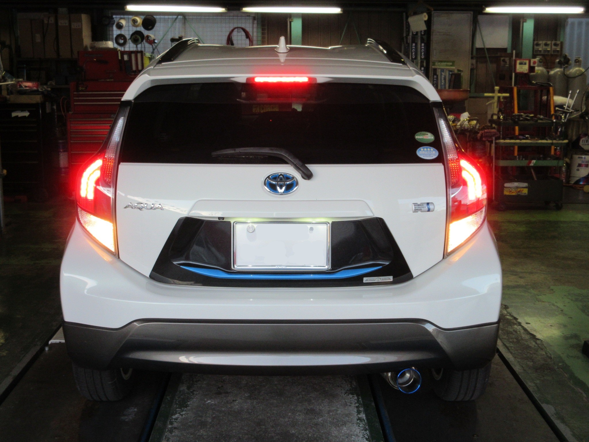 ブレーキランプ交換