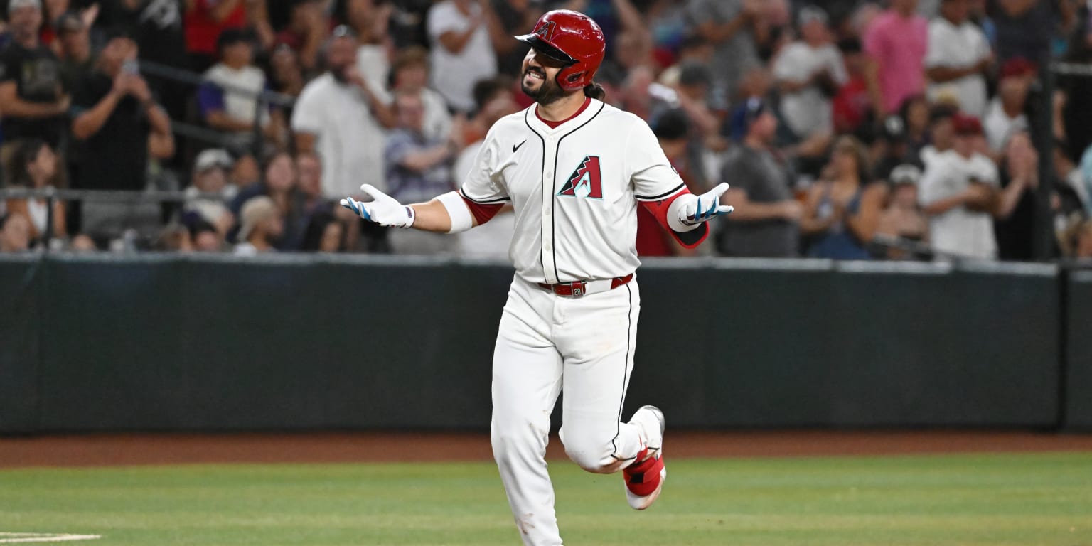 通算２４６発のスアレスがＤバックス移籍 マリナーズと今オフ初の大型トレード成立 - スポーツ報知