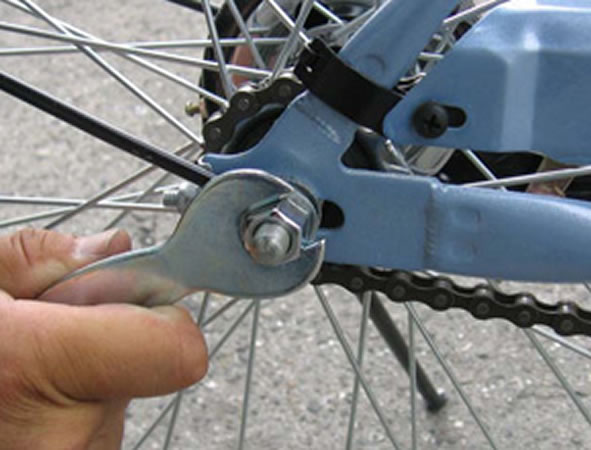 外れたチェーンの直し方 ロードバイク・クロスバイク向けオンザロード