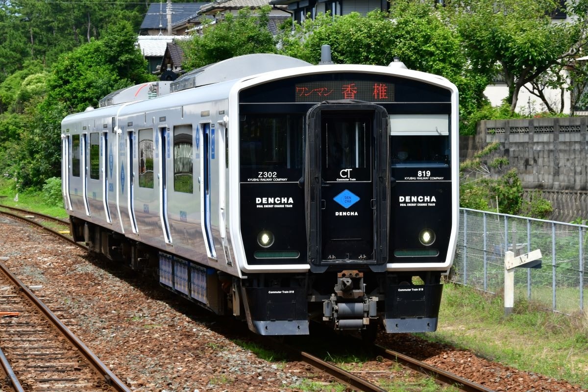 風雲！コネタ城 未来っぽい電車のドアが押しボタン式 - デイリーポータル Z：