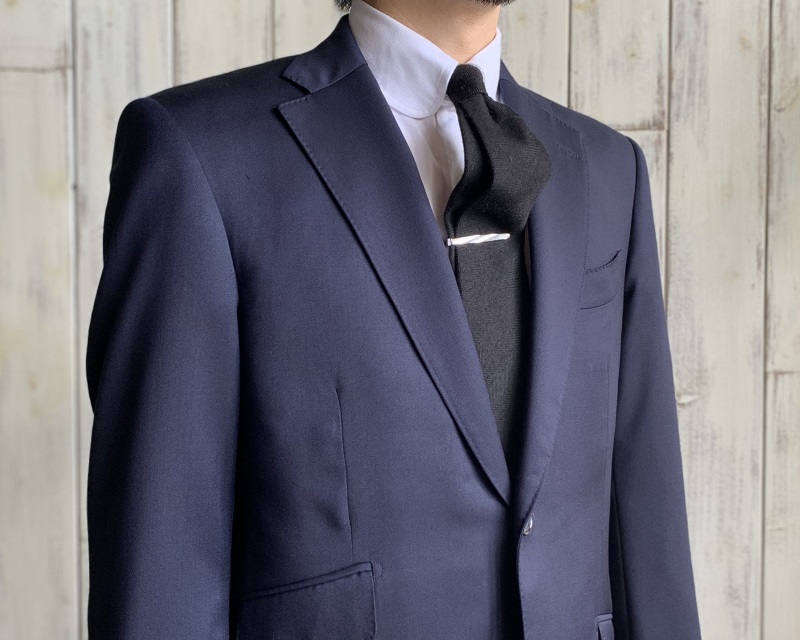 楽天市場 メンズ スーツ 3点セット カラフル14色 1ツ釦 ビジネス スーツ 紳士服 結婚式 披露宴 二次会 パーティーフォマールスーツ タキシード礼服 長袖 テーラードジャケット 長ズボン ベスト ジレ 司会者 演出 ダンス衣装 舞台 スタジオ 撮影衣装 ステージ衣装