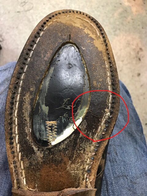 renoma 『靴底はがれ』ソールが剥がれた靴をブラックラピド製法で修理！靴修理店CRADLEのホームページ