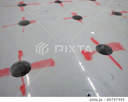 解体用語 「開口」「コア抜き」とは？コンクリートの解体作業で頻発する用語を解説します