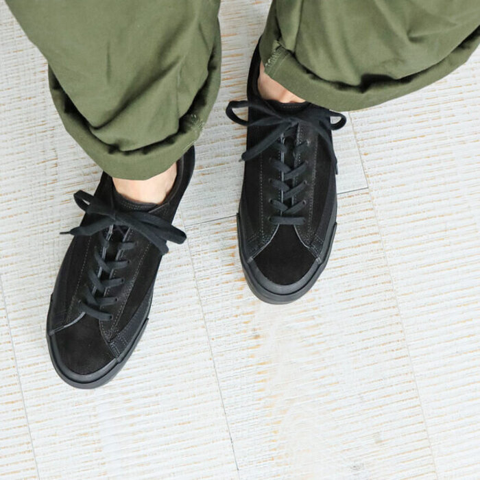 仕事用から普段使いまで幅広く大活躍! リーボック のスニーカーがAmazonにてお買い得に!ウォーカープラス