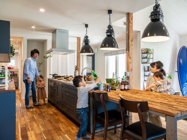 一人親方の大工・クロス職人が輝く舞台！ともに働くメリット