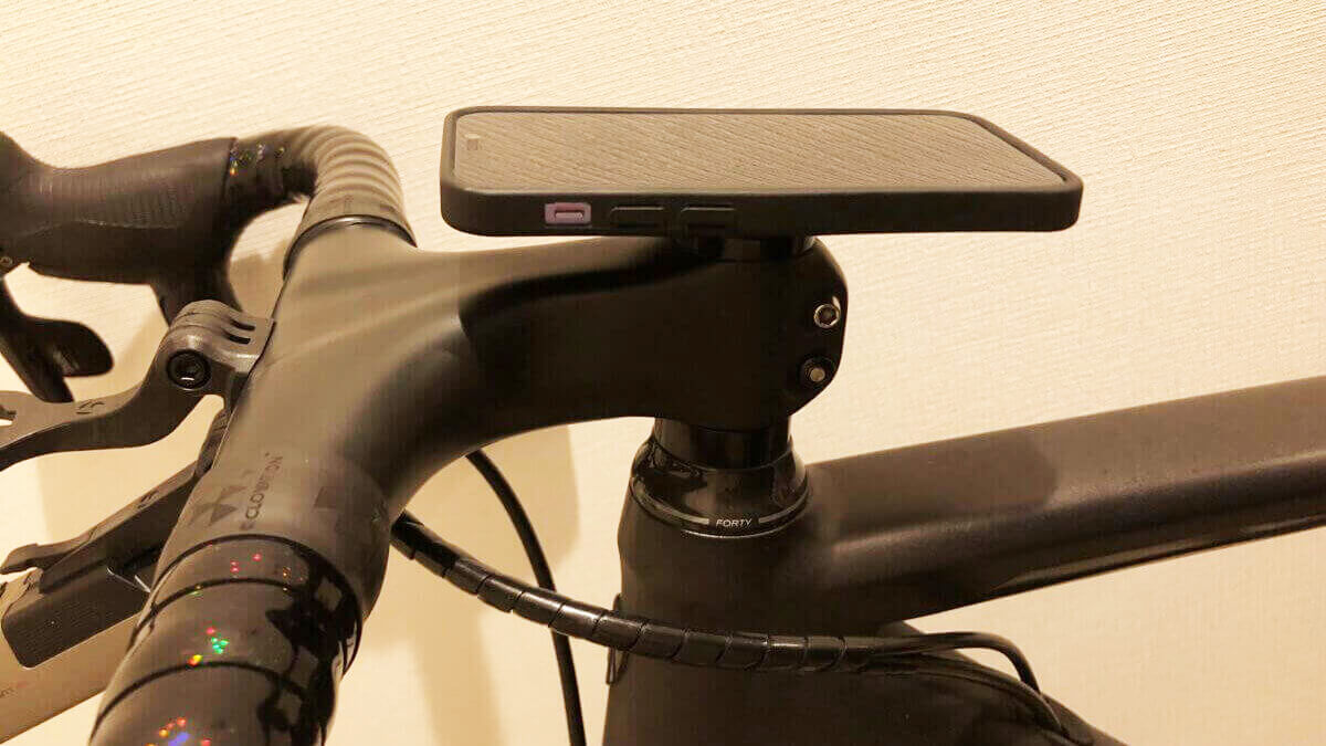 バイク用スマホホルダーのおすすめ10選。使いやすい振動吸収タイプもご紹介