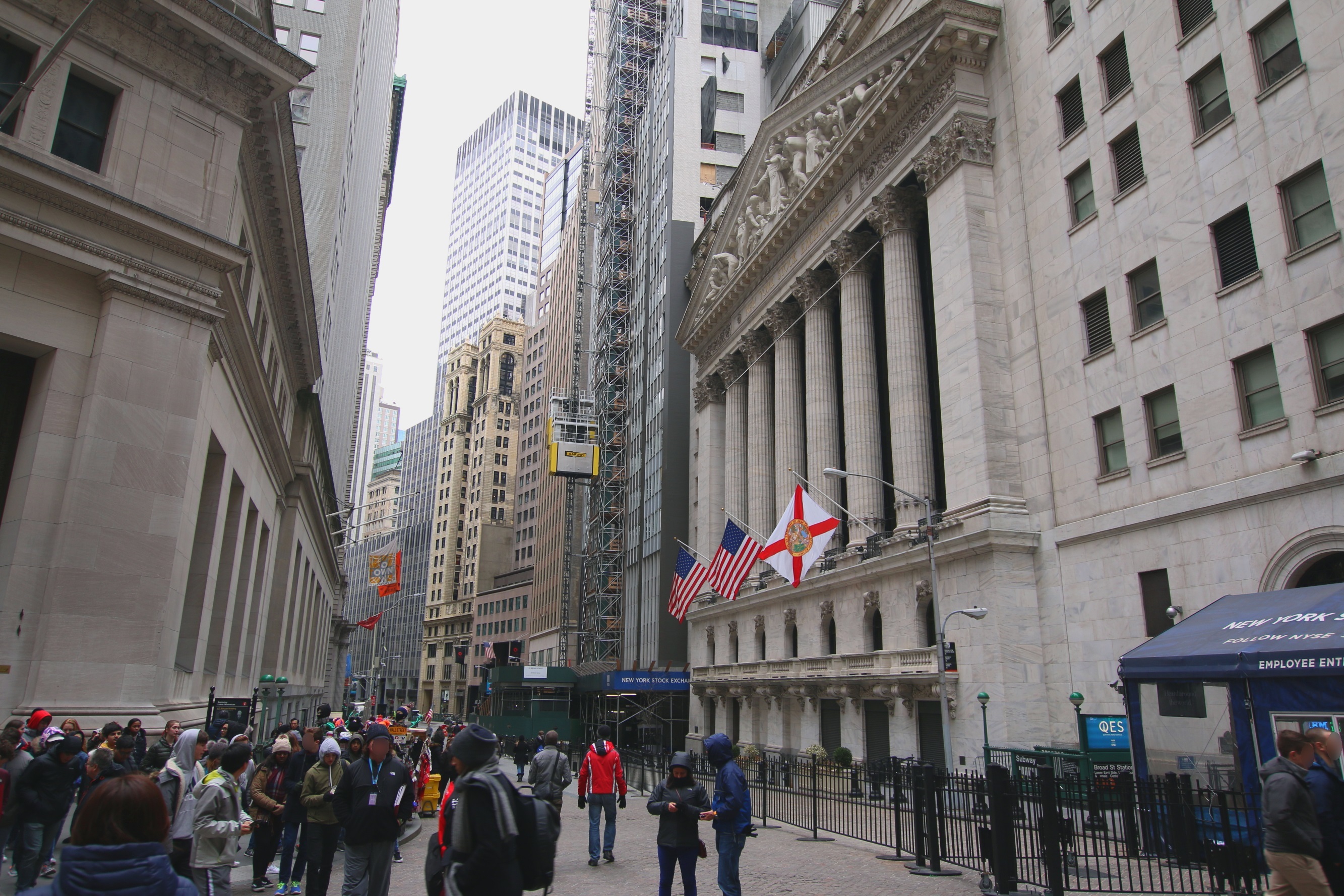 ウォール ストリートマンハッタン- ツアーとアクティビティエクスペディア