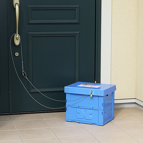 DIY 宅配BOXの作り方！！置き配にもぴったり！！便利でかわいい宅配BOXを自宅の玄関にどうでしょうか！？蝶番や鍵の取り付け方にポイントあり！！ロックができて安心！！ diy宅配BOX 大工