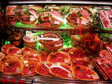 1人当たり購入金額が対前年比で増加傾向にある精肉市場、新たな価値提案が重要に _流通・小売業界 ニュースサイト ダイヤモンド・チェーンストアオンライン