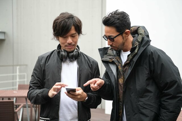 ヘッドホンをファッションとしても楽しむ。おすすめモデル&参考にしたいメンズコーデを紹介！メンズファッションメディア OTOKOMAE男前研究所