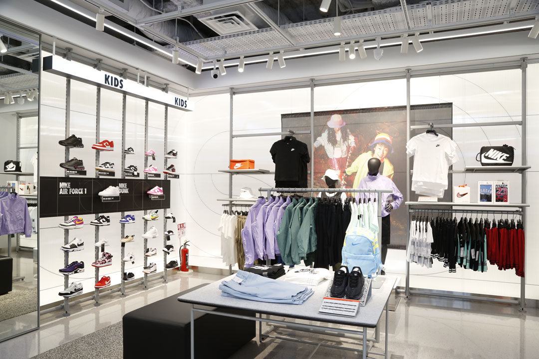 心斎橋周辺 アメ村・堀江エリアのスニーカー店レアスニが買える人気ショップを紹介・ – KicksWrap®︎