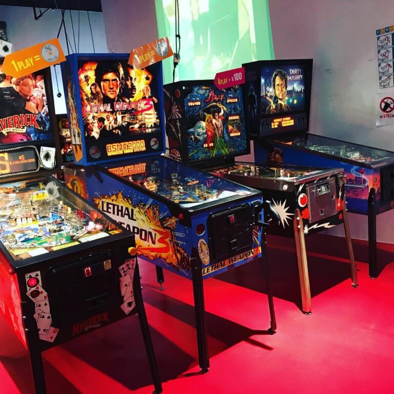 ピンボールマシーン レトロ レア 希少