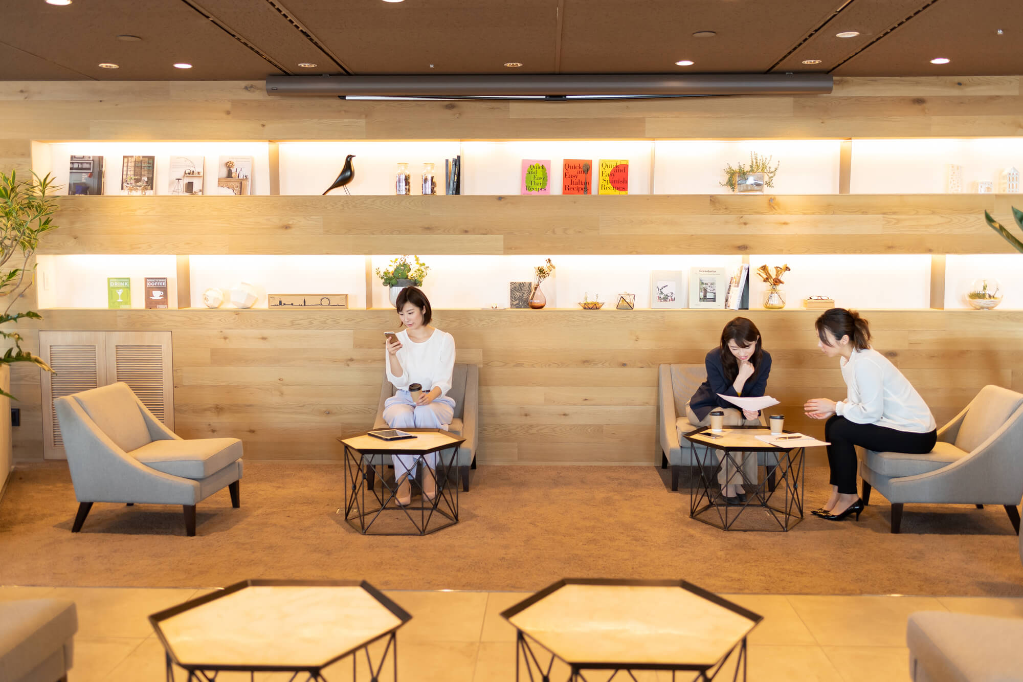 社員の業務パフォーマンスを上げるオフィスのリフレッシュスペースとは