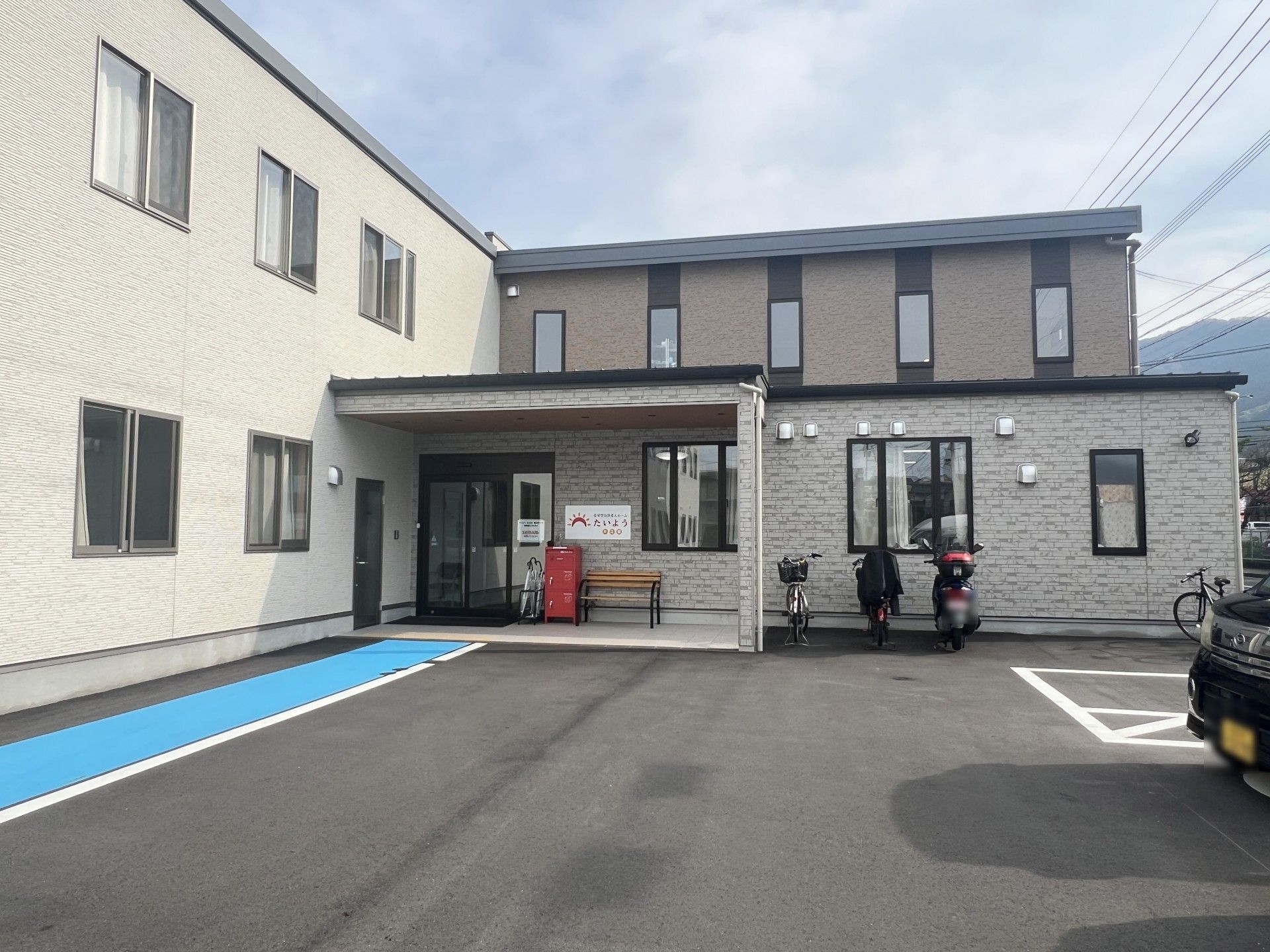 介護老人保健施設 からざステーション 従来型個室・多床室 福岡市 みんなの介護