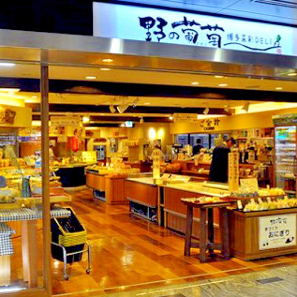 ステーキ＆ワインスタイル ぶどうの樹 博多駅周辺 鉄板焼き ネット予約可ヒトサラ