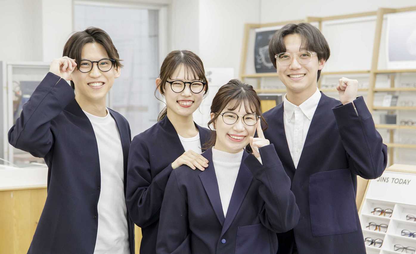 HOOK-商品紹介-広島県福山市で人気の当古着屋は、現在スタッフを求人しています